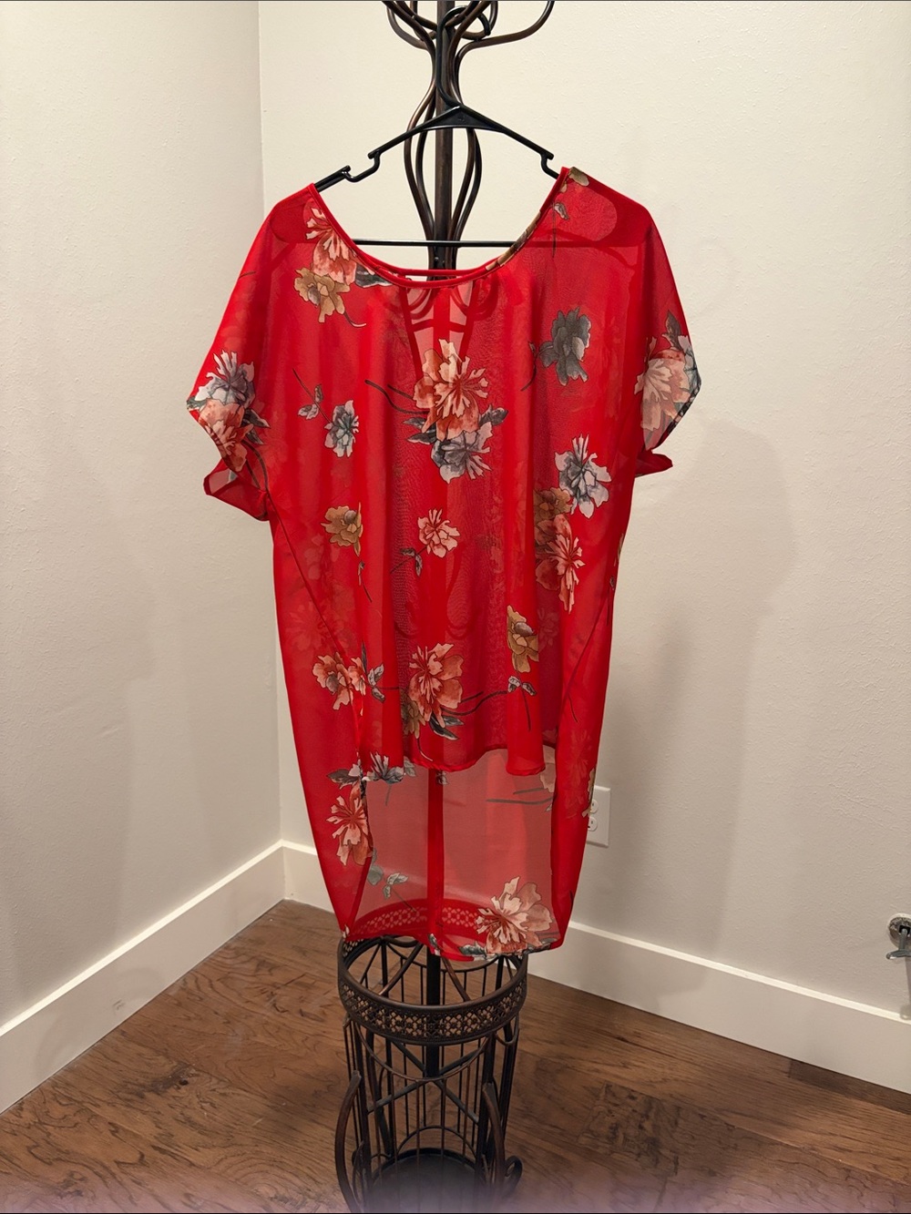 Live 4 Truth Red Floral Sheer Tunic
